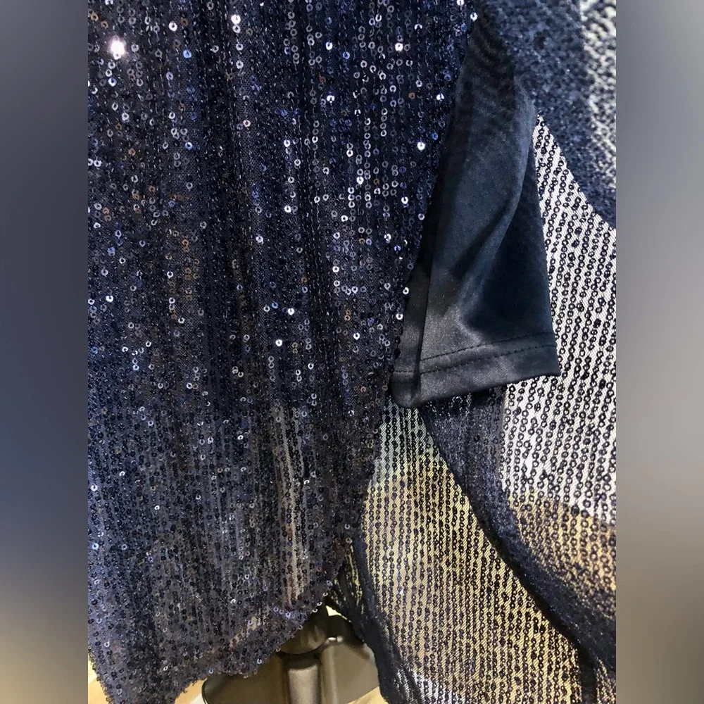 Ivy City Co Starstruck Dress in Navy Small Size - Picture 8 of 13